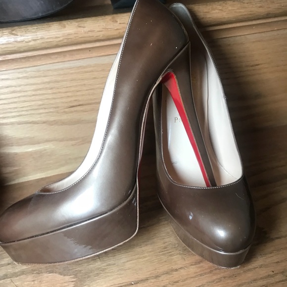 Christian Louboutin High heels - Picture 1 of 2